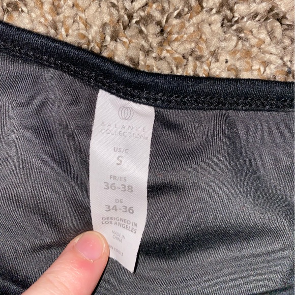 Cameo tank top - Picture 2 of 2